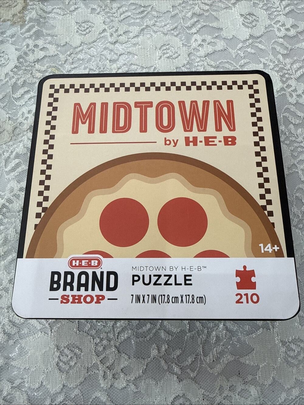 H-E-B Pizza Box Puzzle HEB Brand Shop 210 Pieces Midtown Pizza New